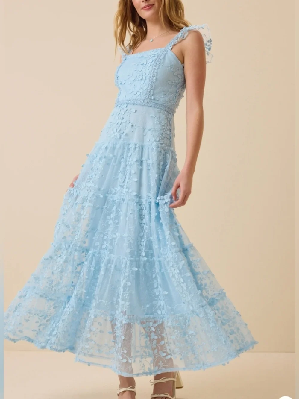 Kallie Lace Tiered Maxi Dress